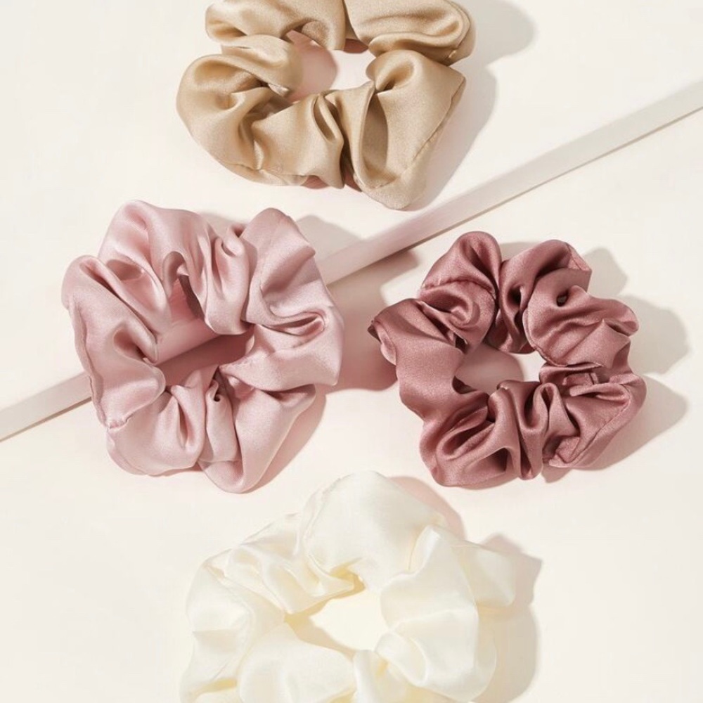 4pc Fashionable Scrunchy Set